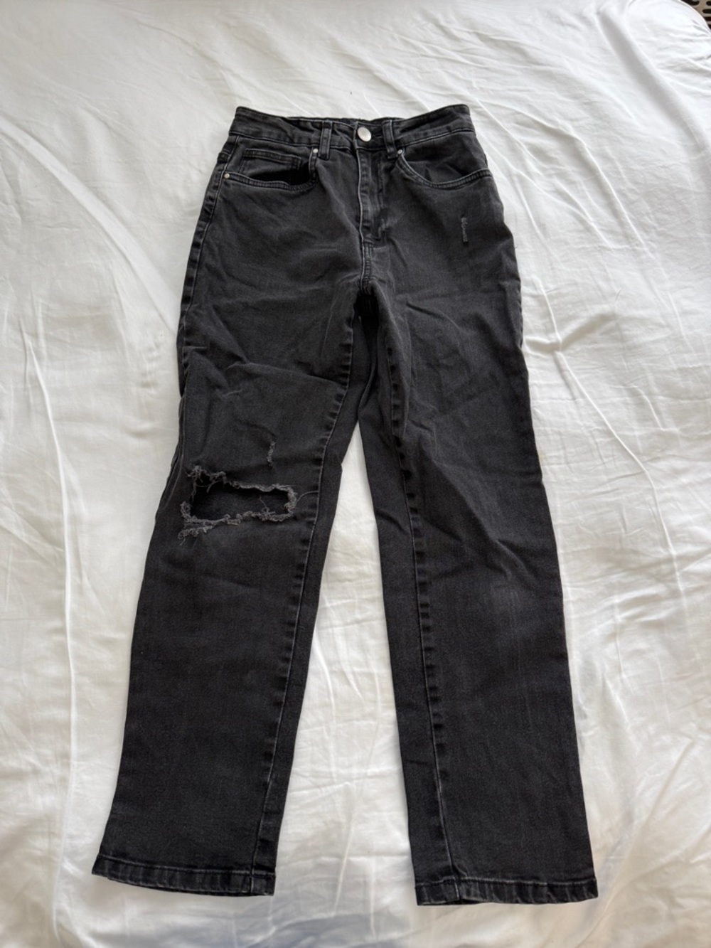 Black Distressed Stretch Straight Leg Cotton On Women’s Jeans Size US 4